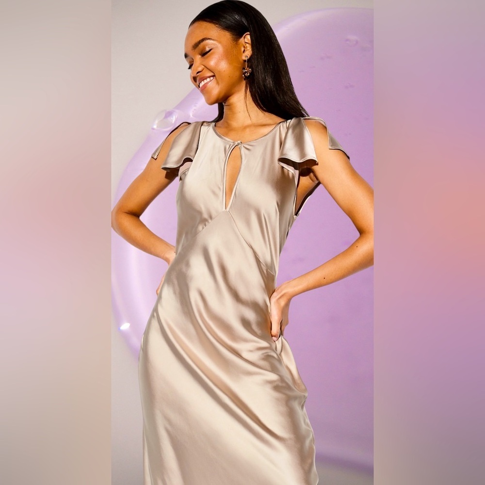 NWTS🌹THE OCCASION L🌹ELITE LINE CHAMPAGNE SATIN FLUTTER SLEEVE FITTED MIDI MAXI - Picture 9 of 16
